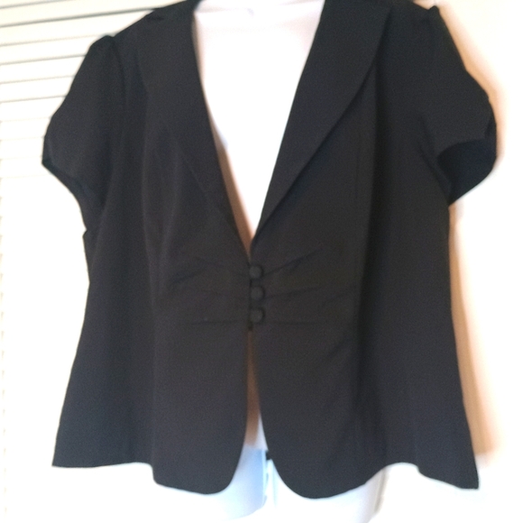 torrid Jackets & Blazers - Torrid Black Casual Business Blazer with Cheetah Satin Lining Size 3 Plus